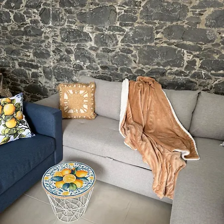 Stone And Soul - In Calheta *
